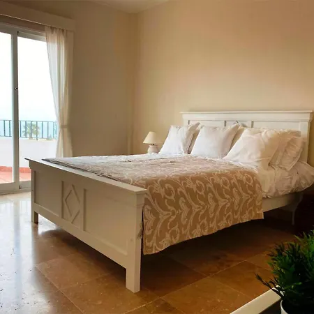 Villa Azzurro Holiday Apollonas By Sanders Pégeia